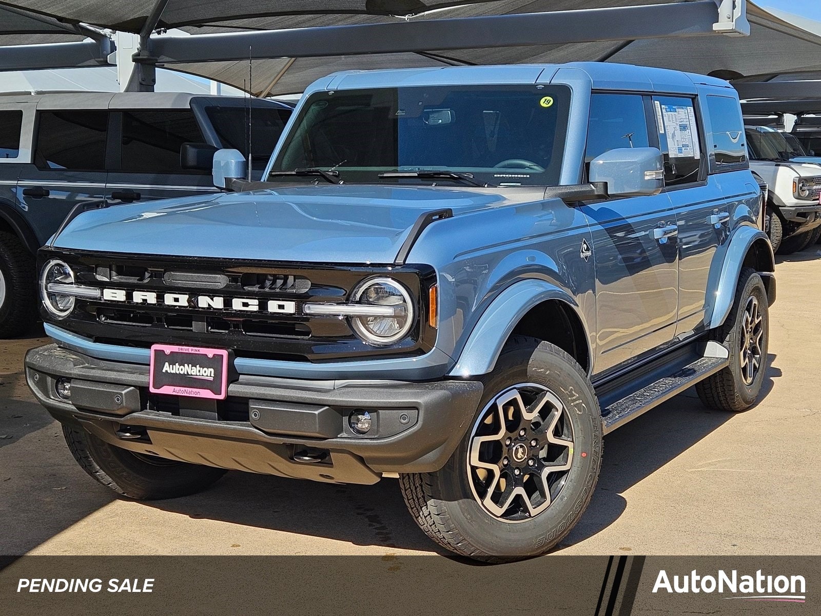 2025 Ford Bronco Outer Banks 4x4's photo
