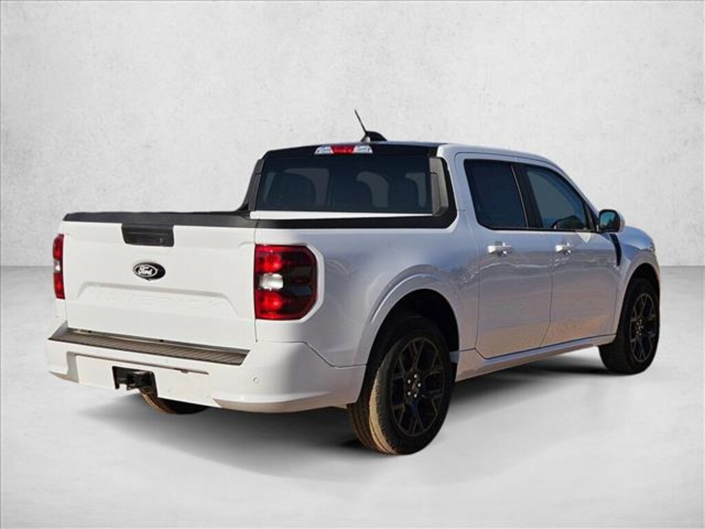New 2025 Ford Maverick Lobo Standard Truck SuperCrew