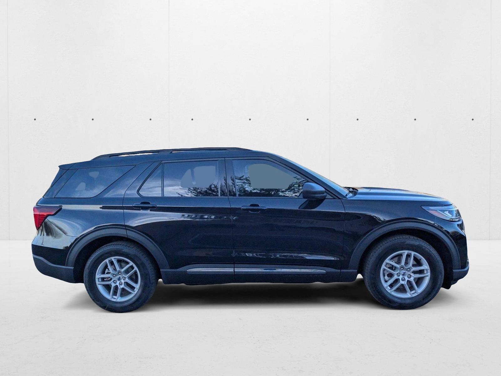 2025 Ford Explorer Active - Photo 7