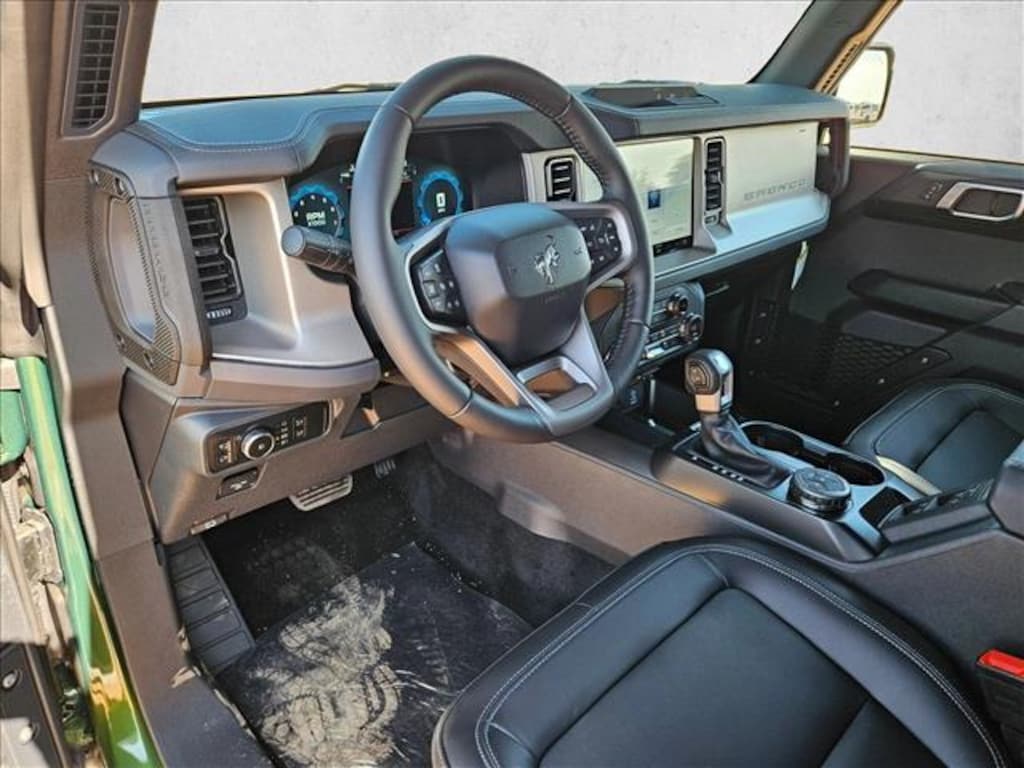 New 2025 Ford Bronco Outer Banks SUV