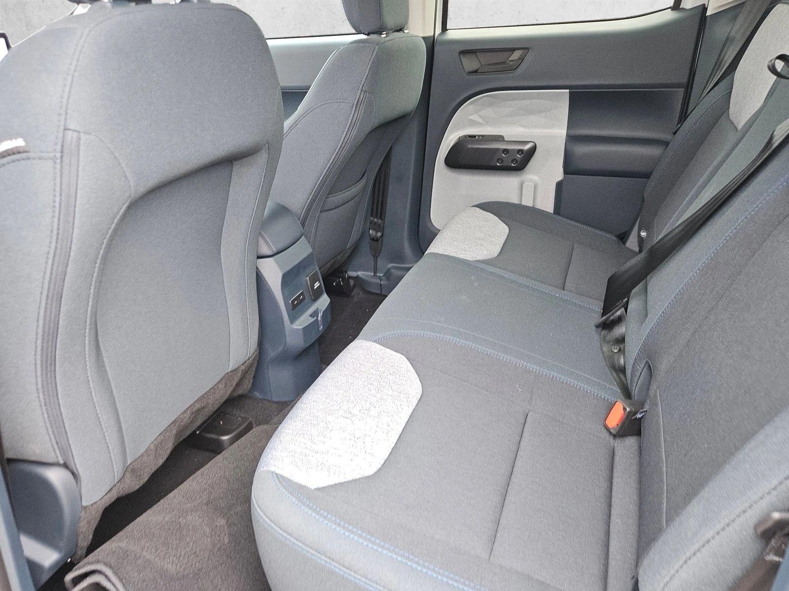 2025 Ford Maverick XLT - Photo 16