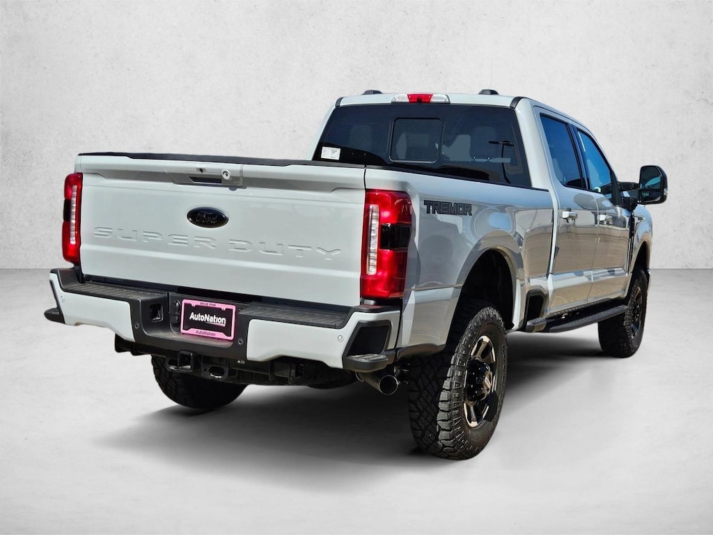 New 2026 Ford F-250 XLT Truck Crew Cab