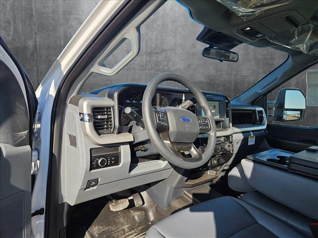 2025 Ford F-250 XL photo 3