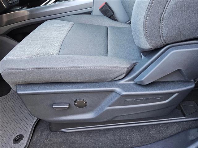 2026 Ford F-250 XLT photo 4