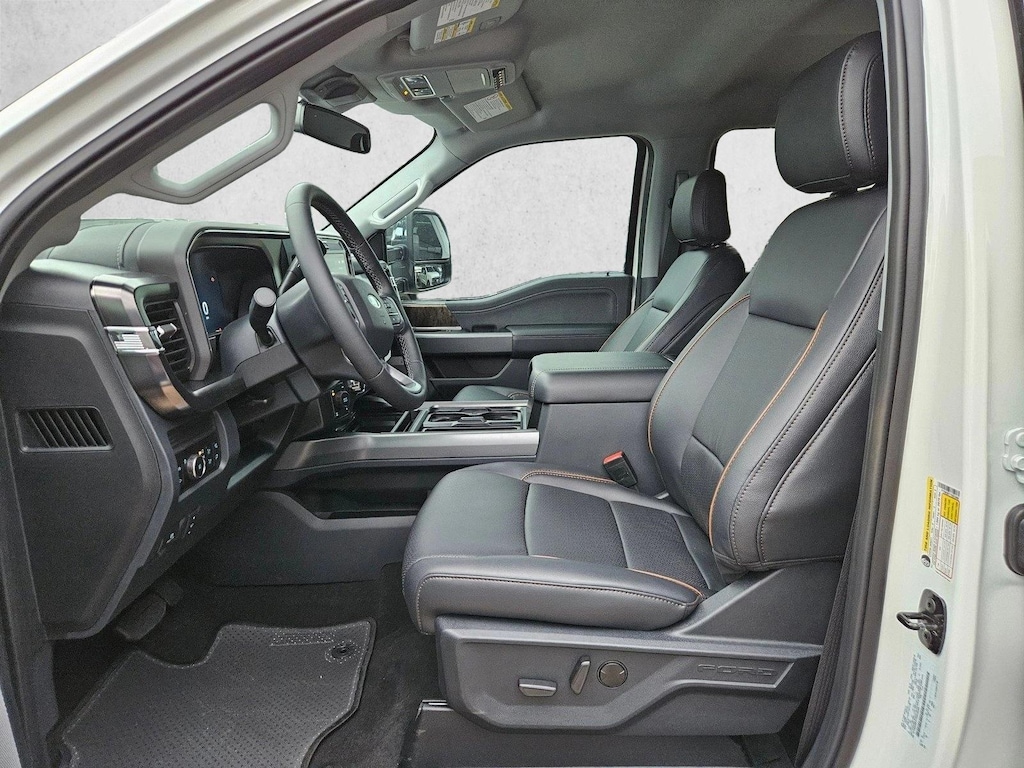 New 2026 Ford F-250 LARIAT Truck Crew Cab