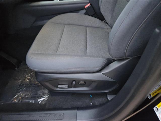 2025 Ford Explorer photo 4