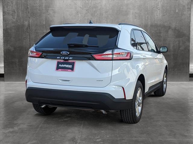 2024 Ford Edge SE photo 2