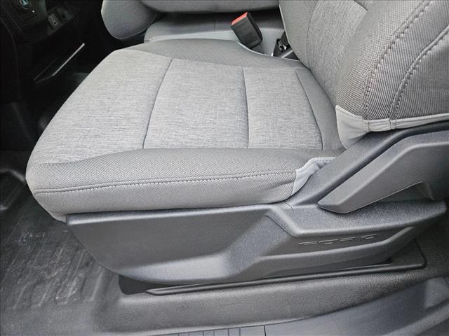 2025 Ford F-150 XL photo 4