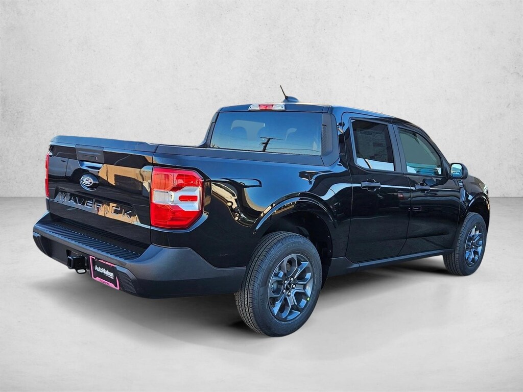 New 2026 Ford Maverick XLT Truck SuperCrew