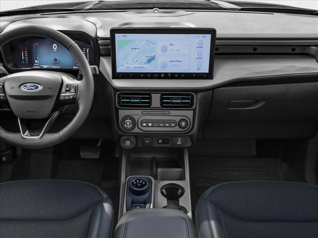 2025 Ford Maverick photo 3