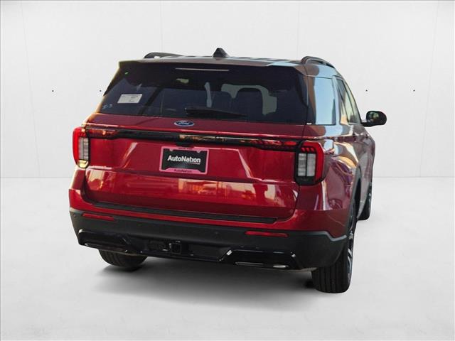2025 Ford Explorer ST-Line photo 2