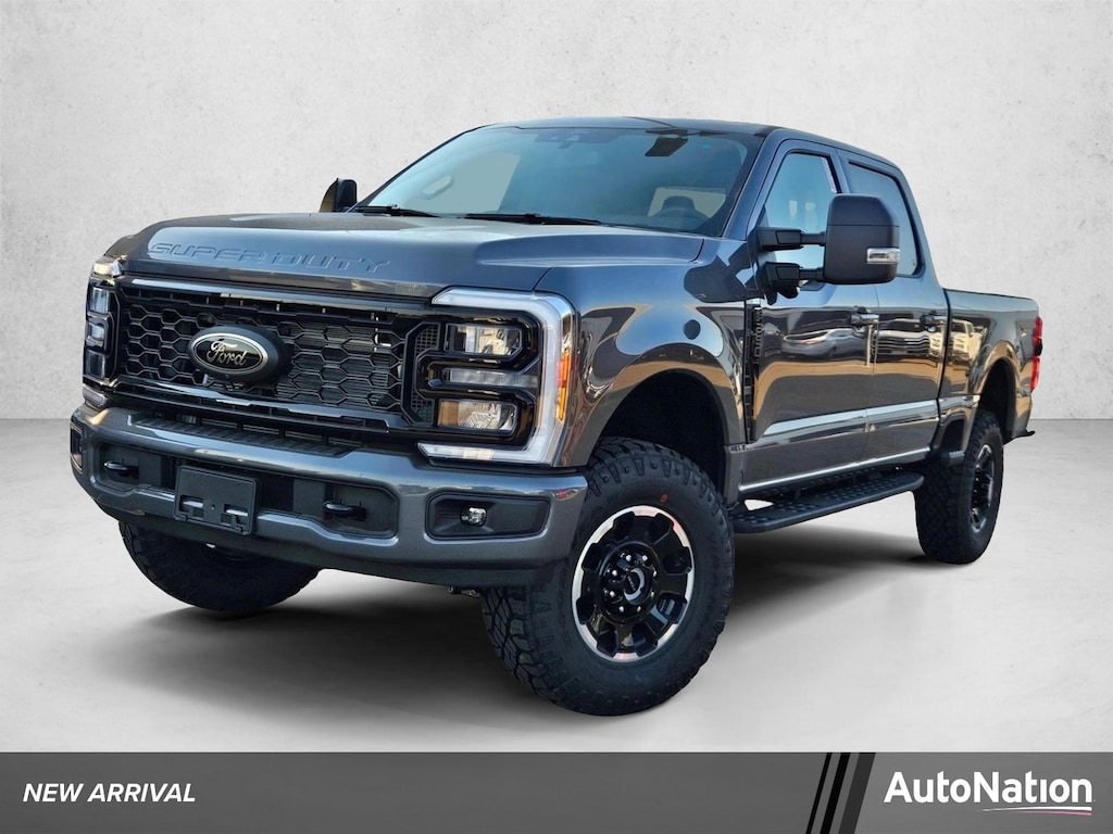 New 2026 Ford F-250 XLT Truck Crew Cab