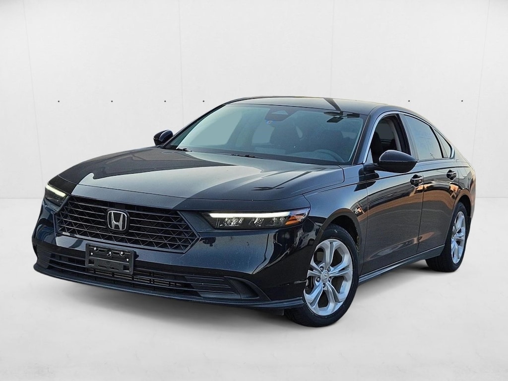 Used 2023 Honda Accord LX Sedan