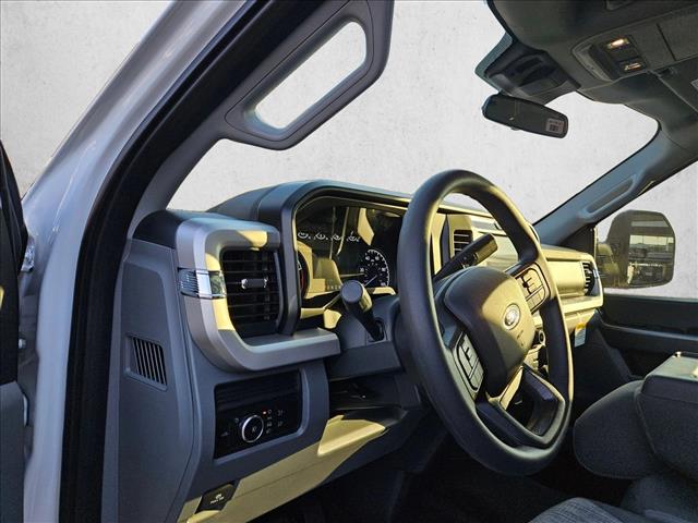2026 Ford F-250 XLT photo 3