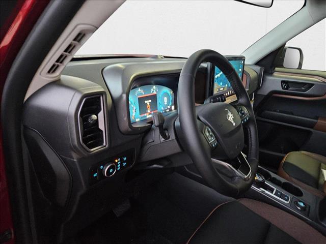 2025 Ford Bronco Sport Outer Banks photo 2