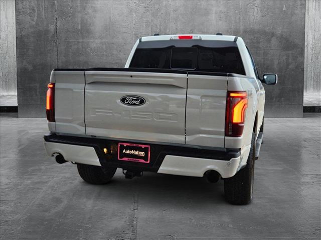 2025 Ford F-150 Lariat photo 2