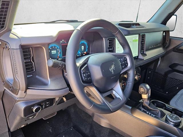 2025 Ford Bronco Big Bend photo 2