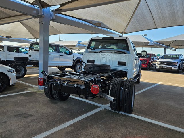 2025 Ford F-450 XL photo 2