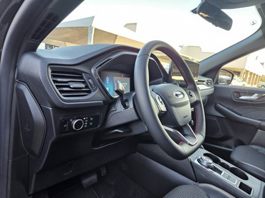 2025 Ford Escape STLine For South Fort Worth, TX 1FMCU0MN0SUA22319