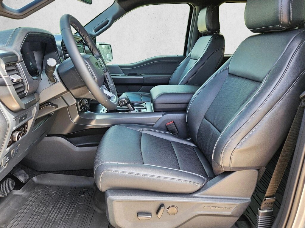 New 2026 Ford F-150 LARIAT Truck SuperCrew Cab