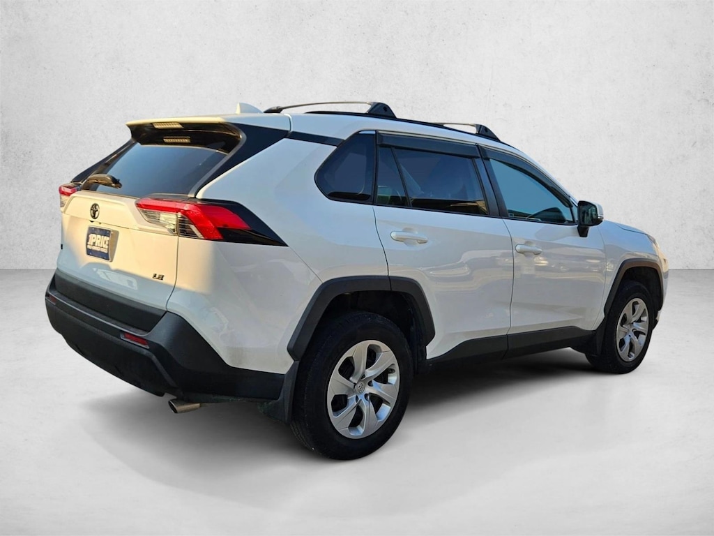 Used 2020 Toyota RAV4 LE SUV