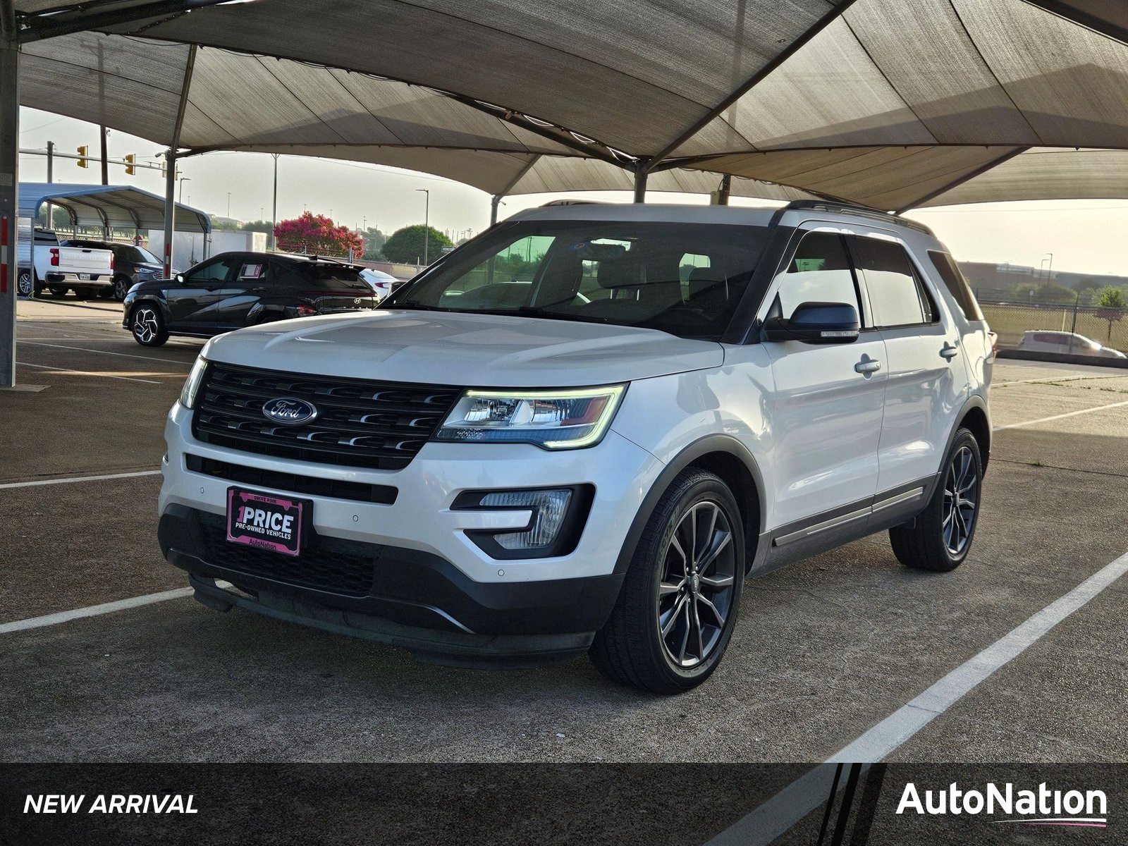 2017 Ford Explorer XLT FWD's photo