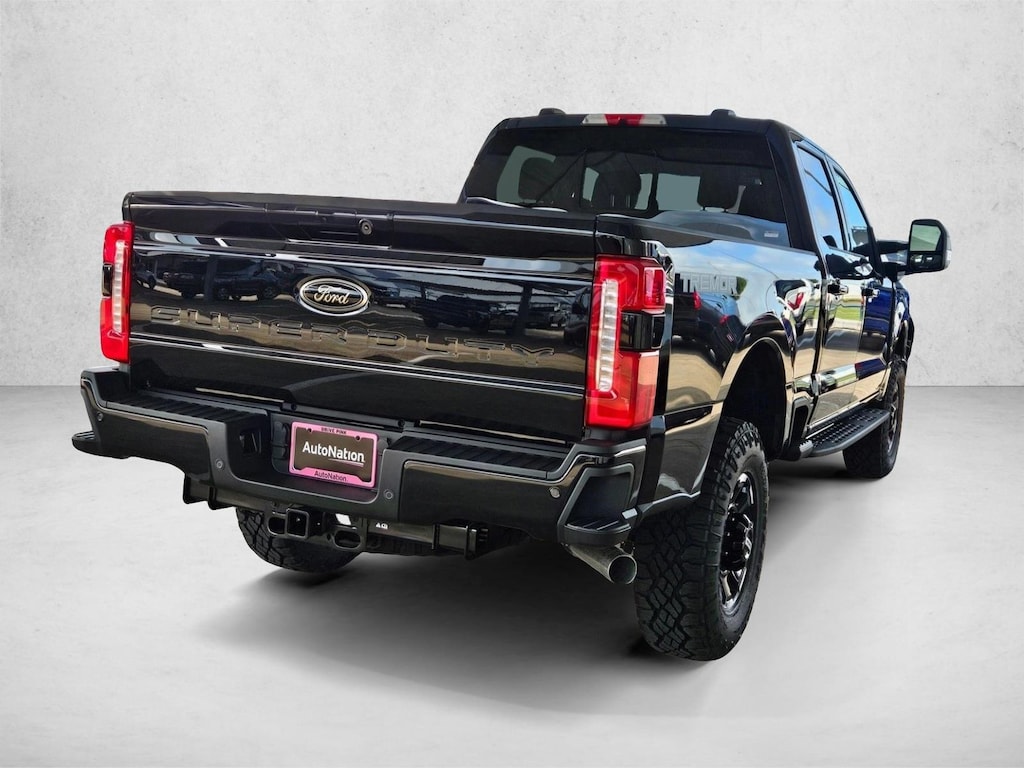 New 2026 Ford F-250 XLT Truck Crew Cab