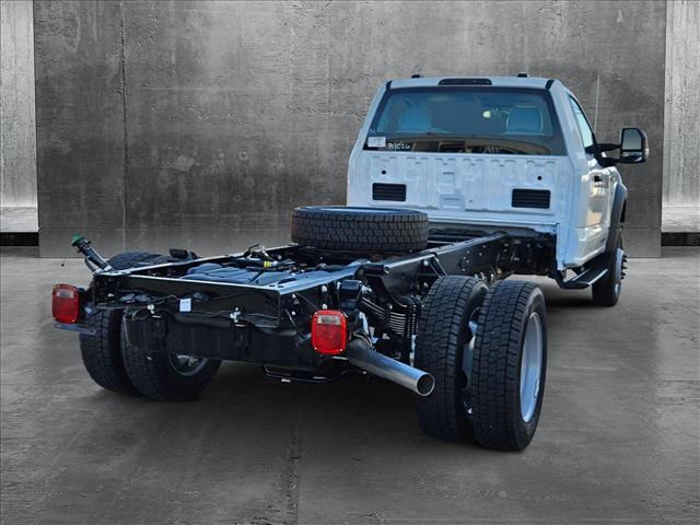 2025 Ford F-550 XL photo 2