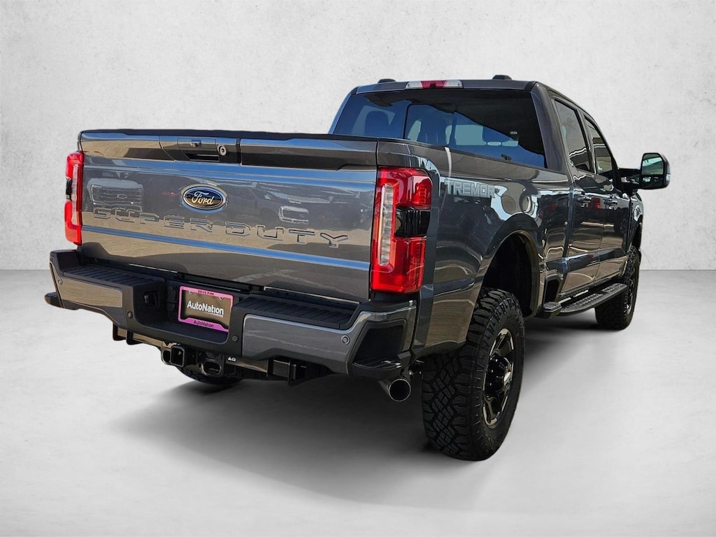 New 2026 Ford F-250 XLT Truck Crew Cab