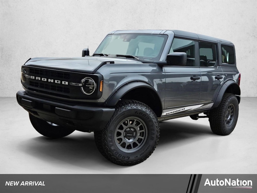 New 2026 Ford Bronco Base SUV