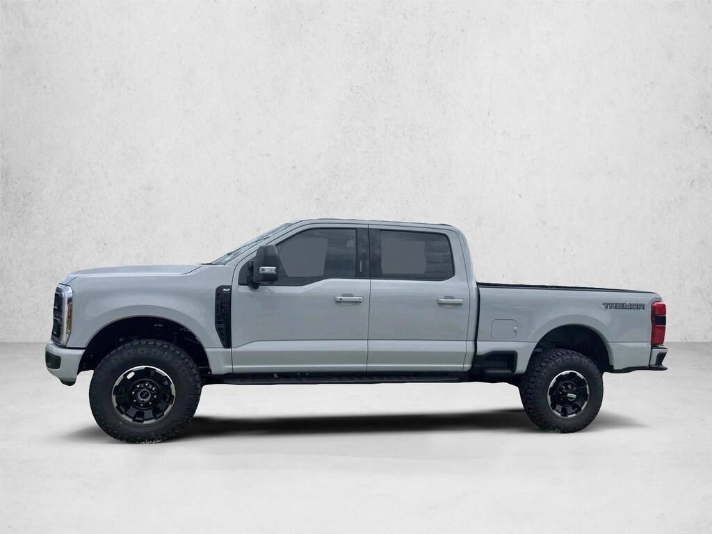 New 2026 Ford F-250 XLT Truck Crew Cab