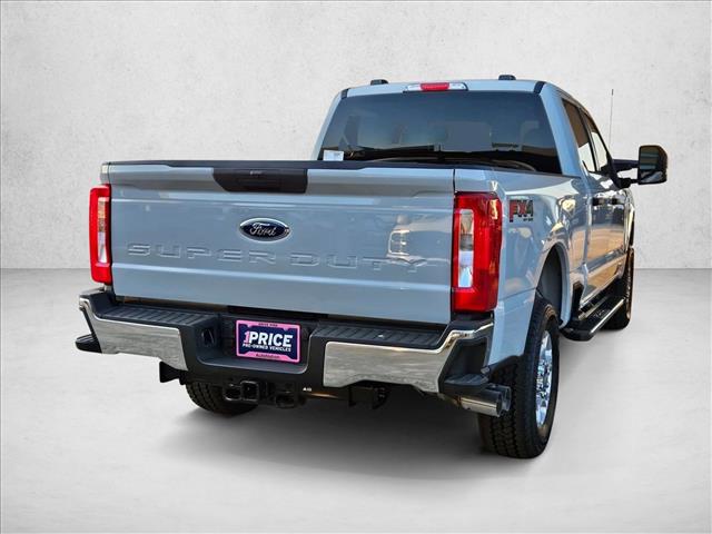 2026 Ford F-250 XLT photo 2