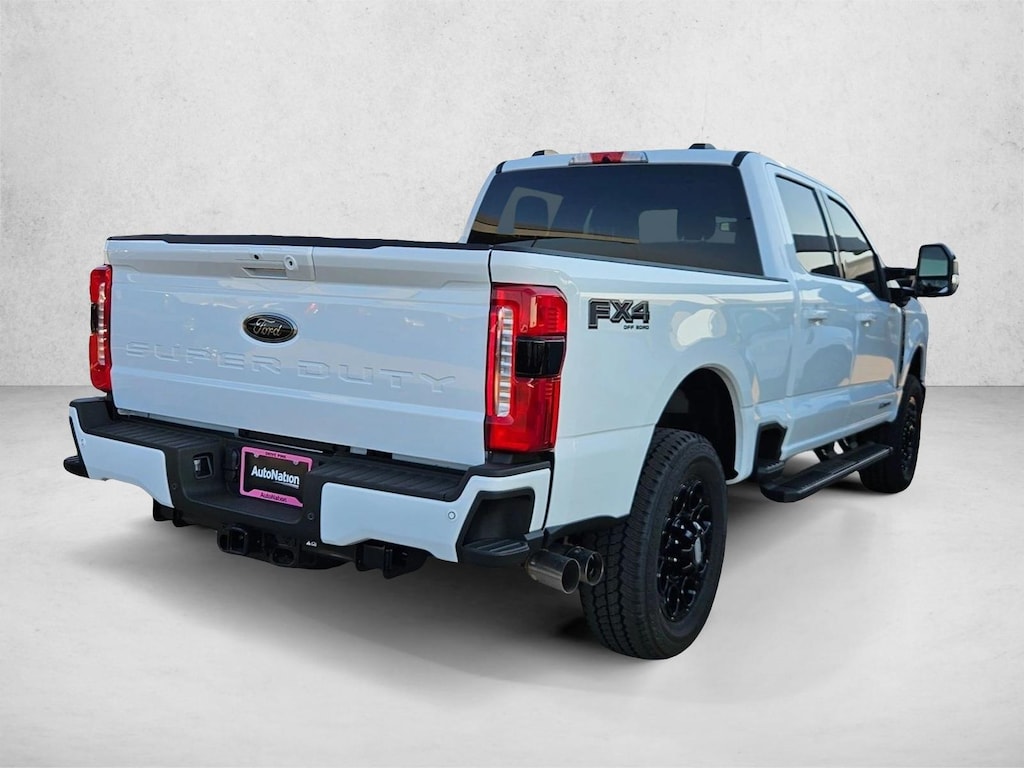 New 2026 Ford F-250 LARIAT Truck Crew Cab