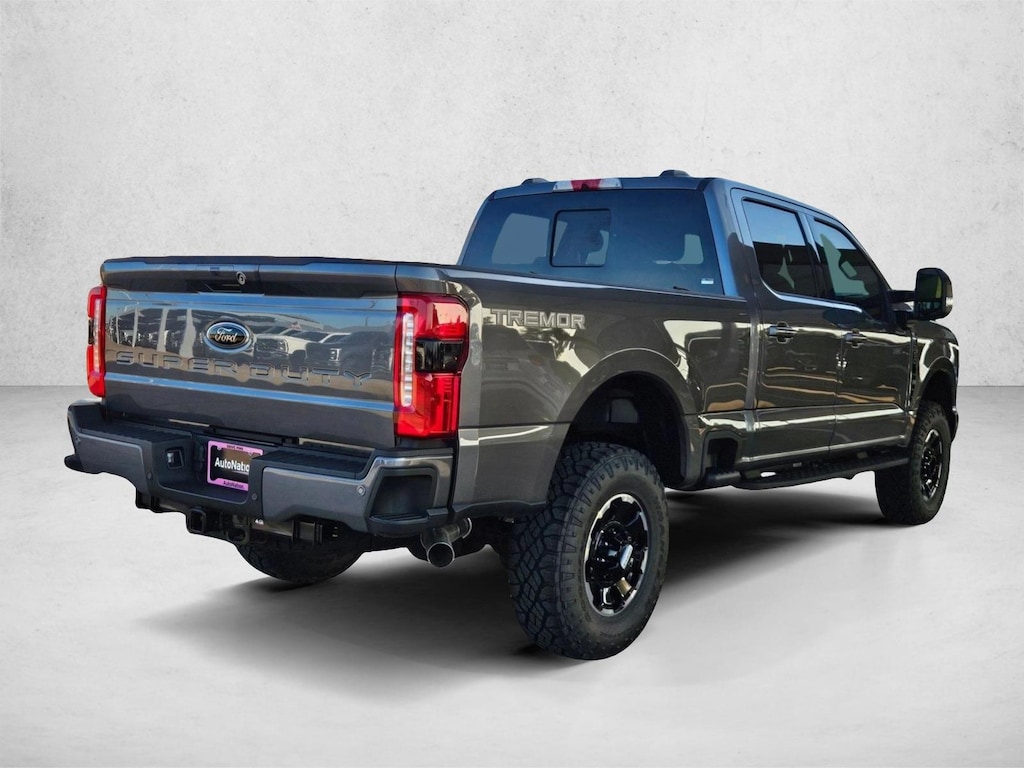 New 2026 Ford F-250 XLT Truck Crew Cab