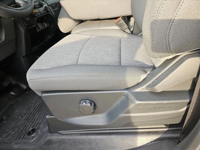 2025 Ford F-450 XL photo 4