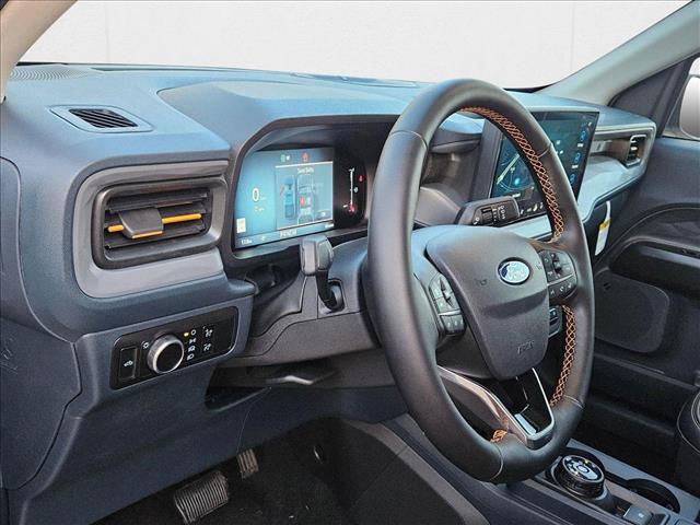 2025 Ford Maverick Tremor photo 2