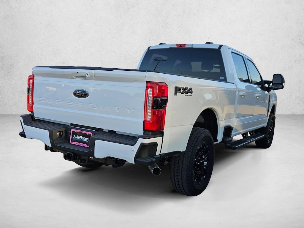 New 2026 Ford F-350 LARIAT Truck Crew Cab
