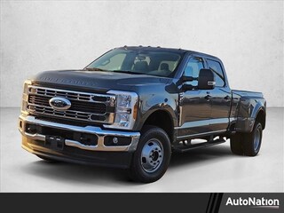 2026 Ford F-350 XLT Truck Crew Cab