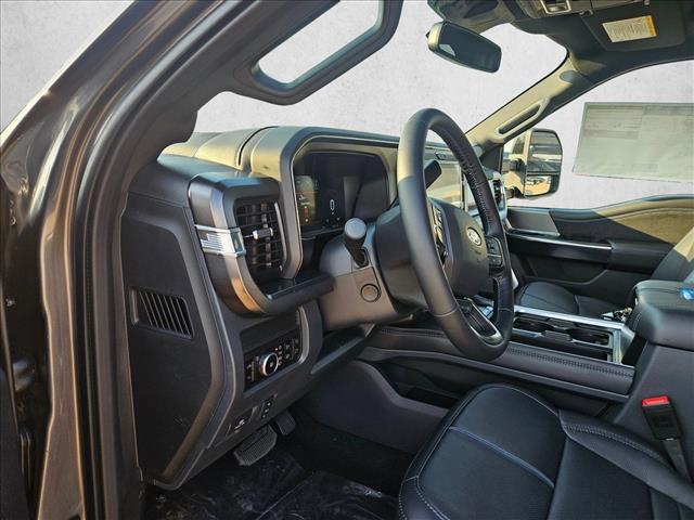 2026 Ford F-250 Platinum photo 3