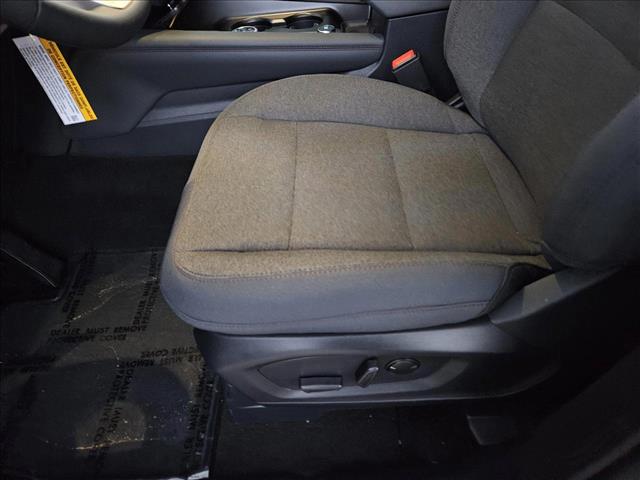 2025 Ford Explorer photo 4