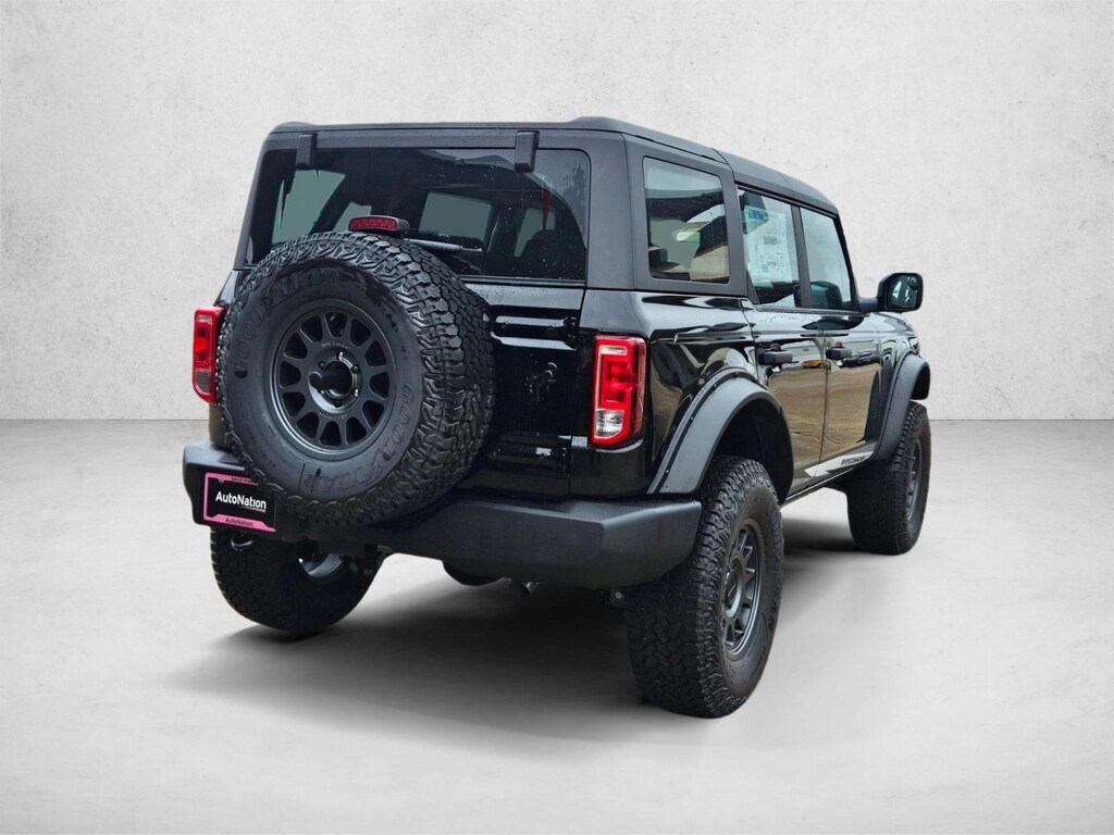 New 2026 Ford Bronco Base SUV