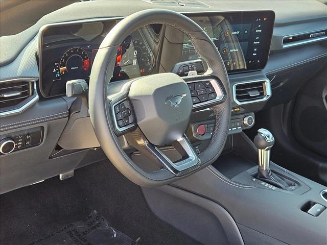 2025 Ford Mustang GT Premium photo 3