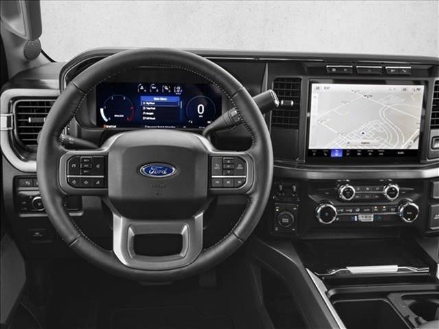 2026 Ford F-350 Lariat photo 3