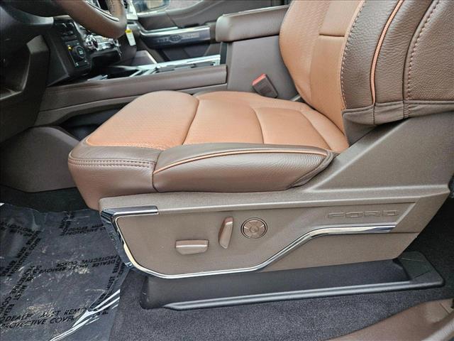 2025 Ford F-350 King Ranch photo 4