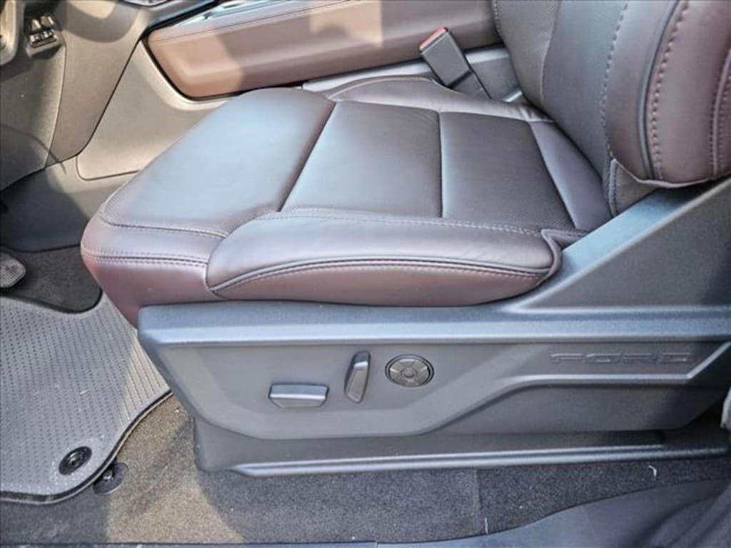 New 2025 Ford Expedition Platinum SUV