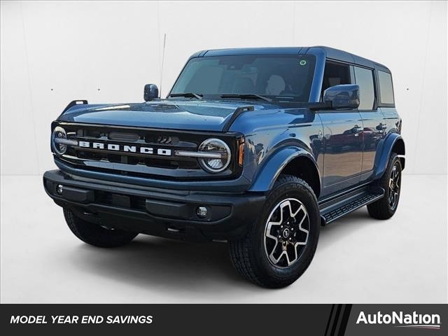 2025 Ford Bronco 4-Door Outer Banks's photo