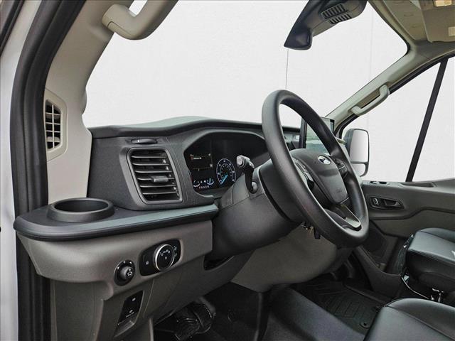 2024 Ford Transit Cargo Van photo 3