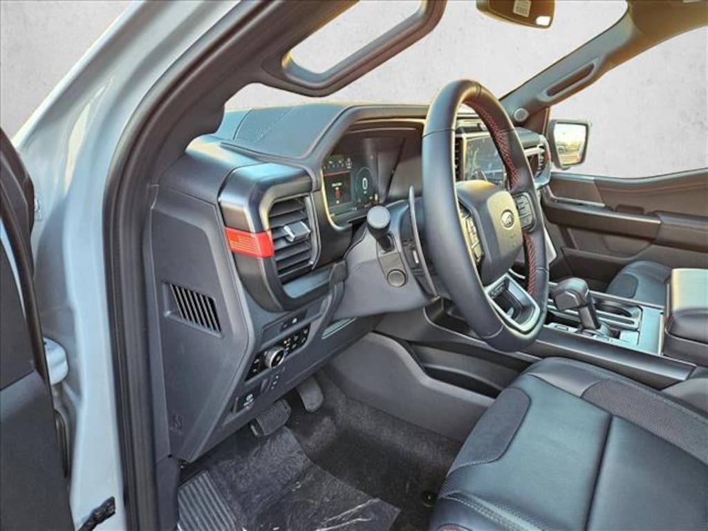 New 2025 Ford F-150 Raptor Truck SuperCrew Cab