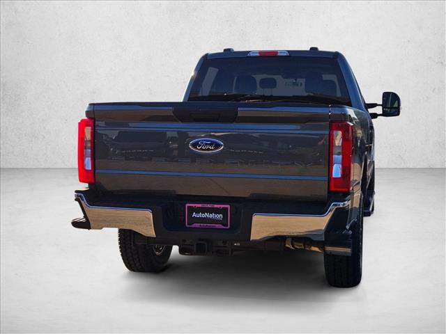 2026 Ford F-250 XLT photo 2