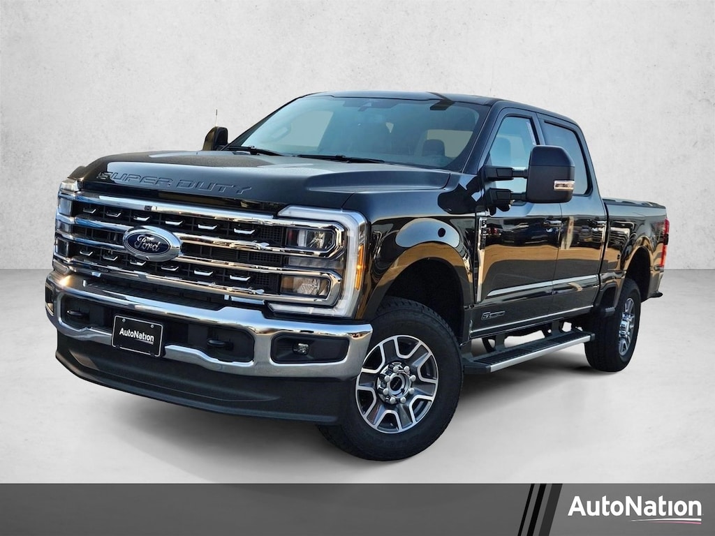 New 2026 Ford F-250 LARIAT Truck Crew Cab